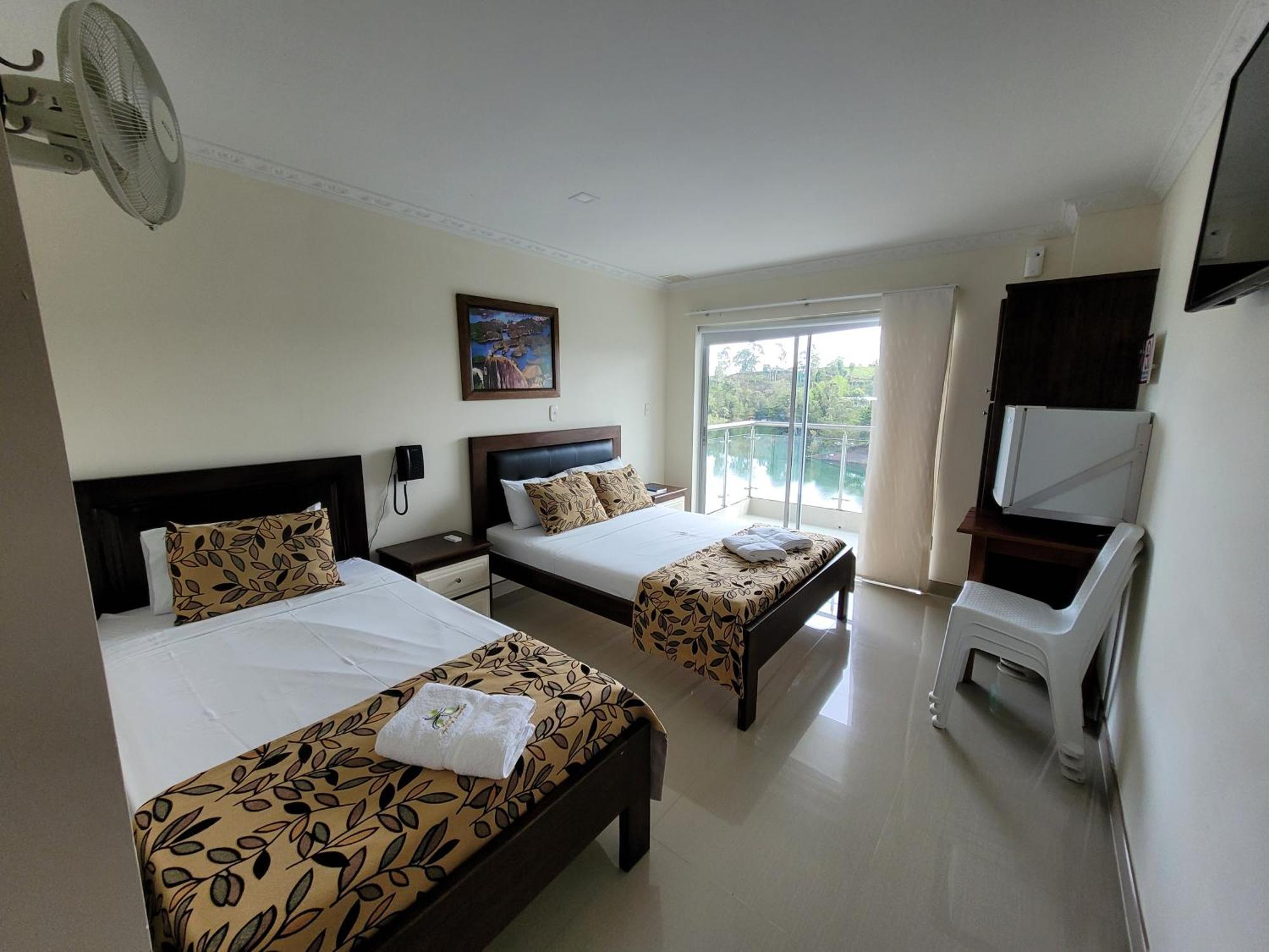 Hotel Verony Guatapé Екстериор снимка