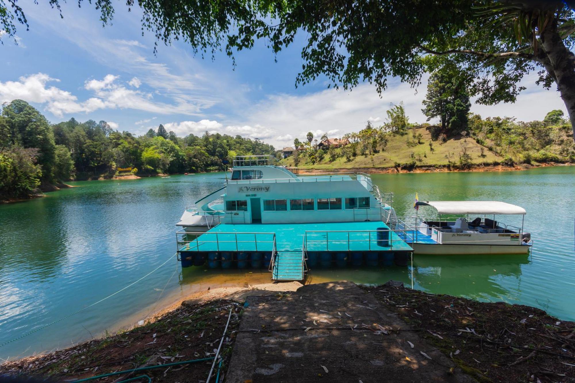 Hotel Verony Guatapé Екстериор снимка